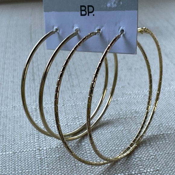 BP Nordstrom Women Earrings Gold Tone Hoop Ear Jewelry Set of 2 Earrings - Picture 10 of 10